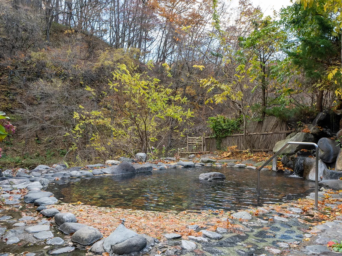 美しき湯治の道をめぐる